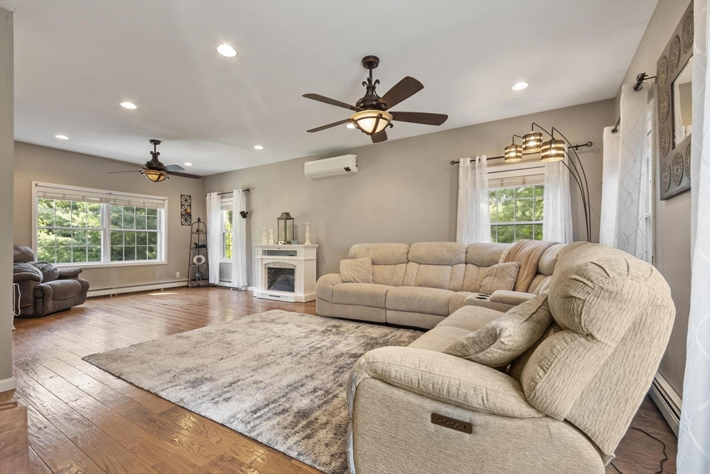 677 Franklin Road Fitchburg, MA 01420 - Photo 8 of 38 Gallery Image 8