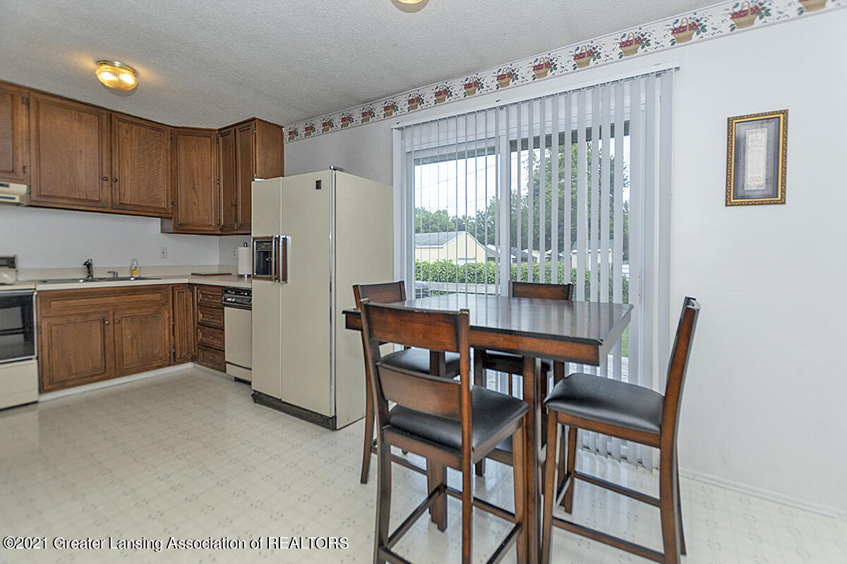 3212 Kilberry Road Lansing, MI 48911 - Photo 4 of 19 _DSC6305