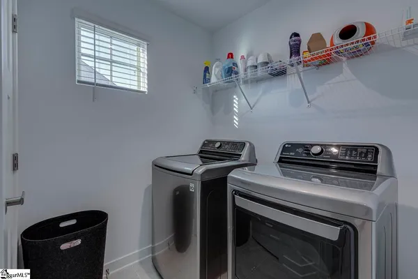 $330,000 | 514 Martin Crk Drive, Simpsonville, SC 29680