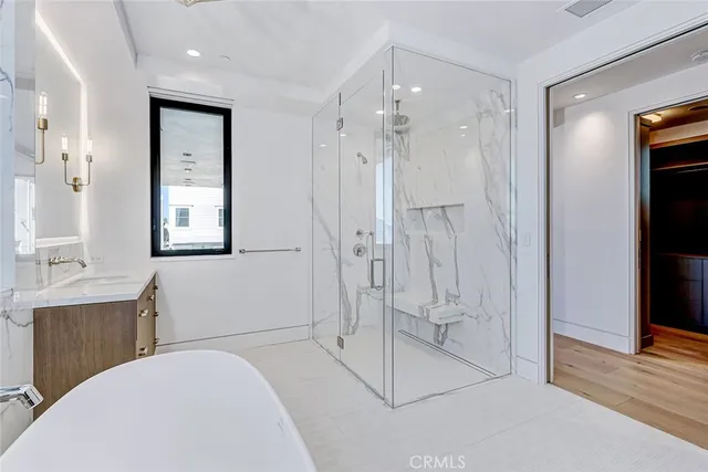 $35,000 | 2016 Ocean Drive, Manhattan Beach, CA 90266