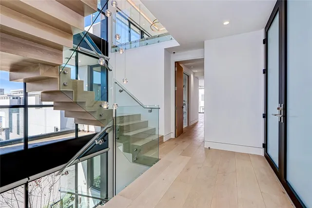 $35,000 | 2016 Ocean Drive, Manhattan Beach, CA 90266