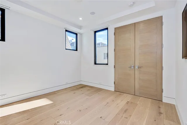 $35,000 | 2016 Ocean Drive, Manhattan Beach, CA 90266