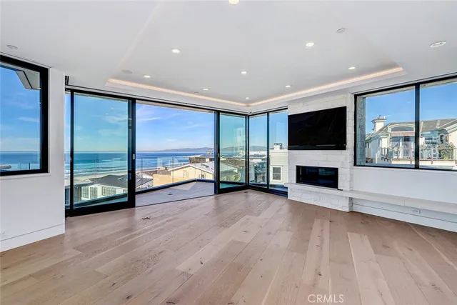 $35,000 | 2016 Ocean Drive, Manhattan Beach, CA 90266