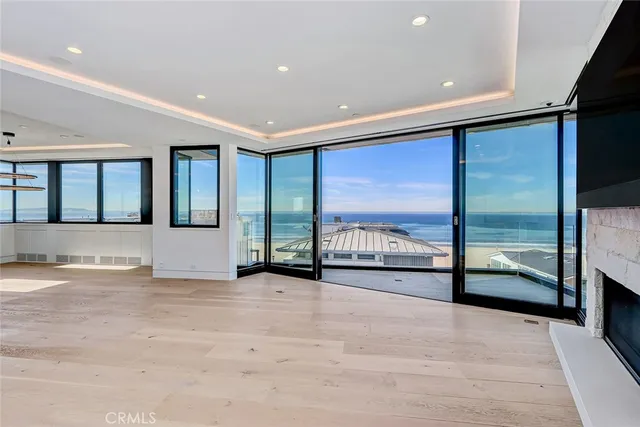 $35,000 | 2016 Ocean Drive, Manhattan Beach, CA 90266