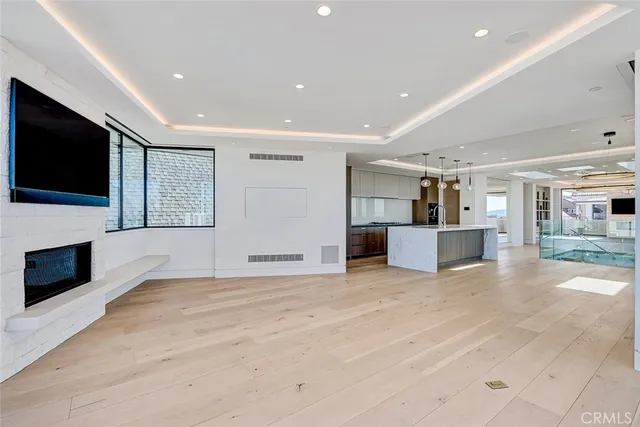 $35,000 | 2016 Ocean Drive, Manhattan Beach, CA 90266