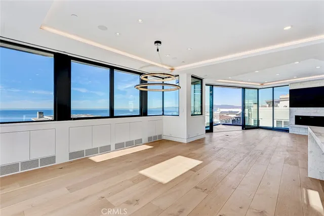 $35,000 | 2016 Ocean Drive, Manhattan Beach, CA 90266