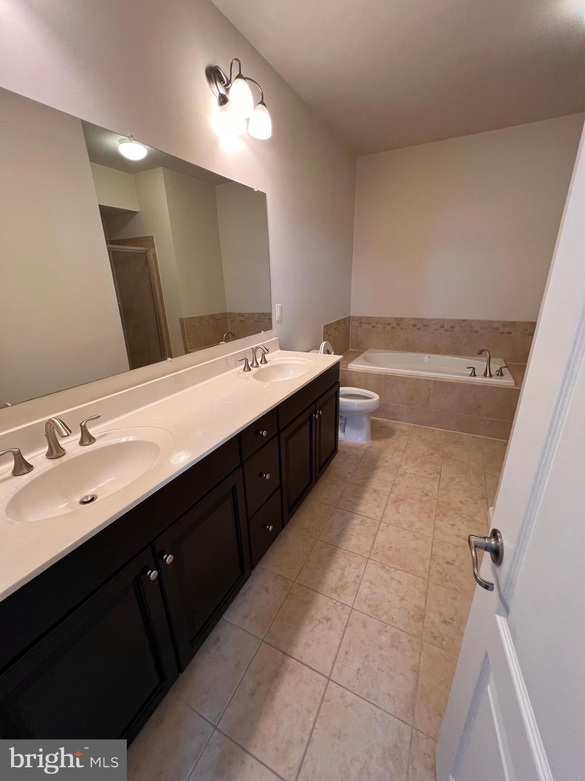 42592 Sunset Ridge Square Ashburn, VA 20148 - Photo 11 of 28