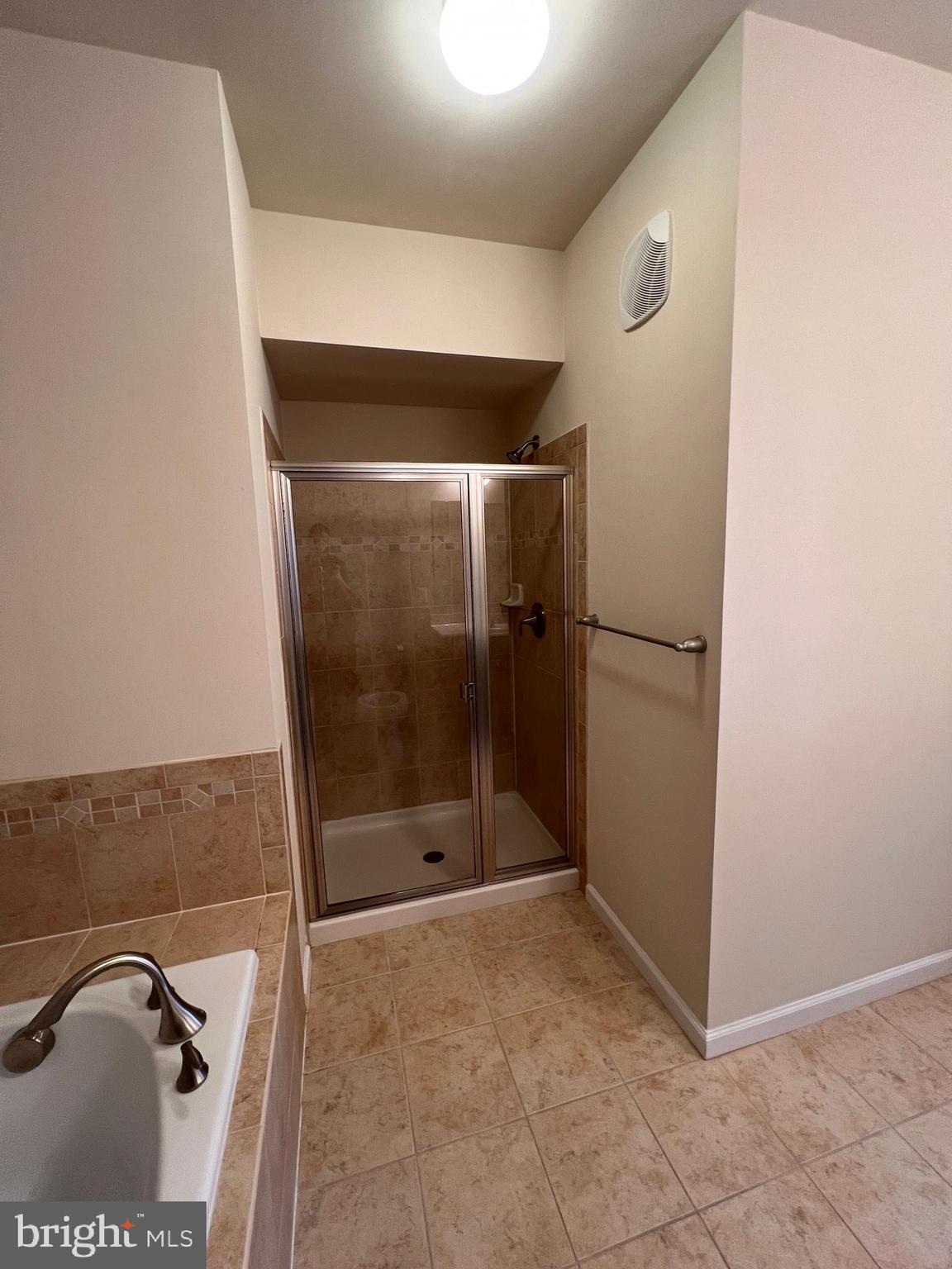 42592 Sunset Ridge Square Ashburn, VA 20148 - Photo 12 of 28