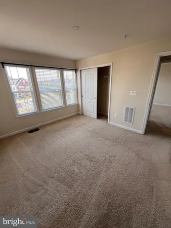 $3,000 | 42592 Sunset Ridge Square, Ashburn, VA 20148