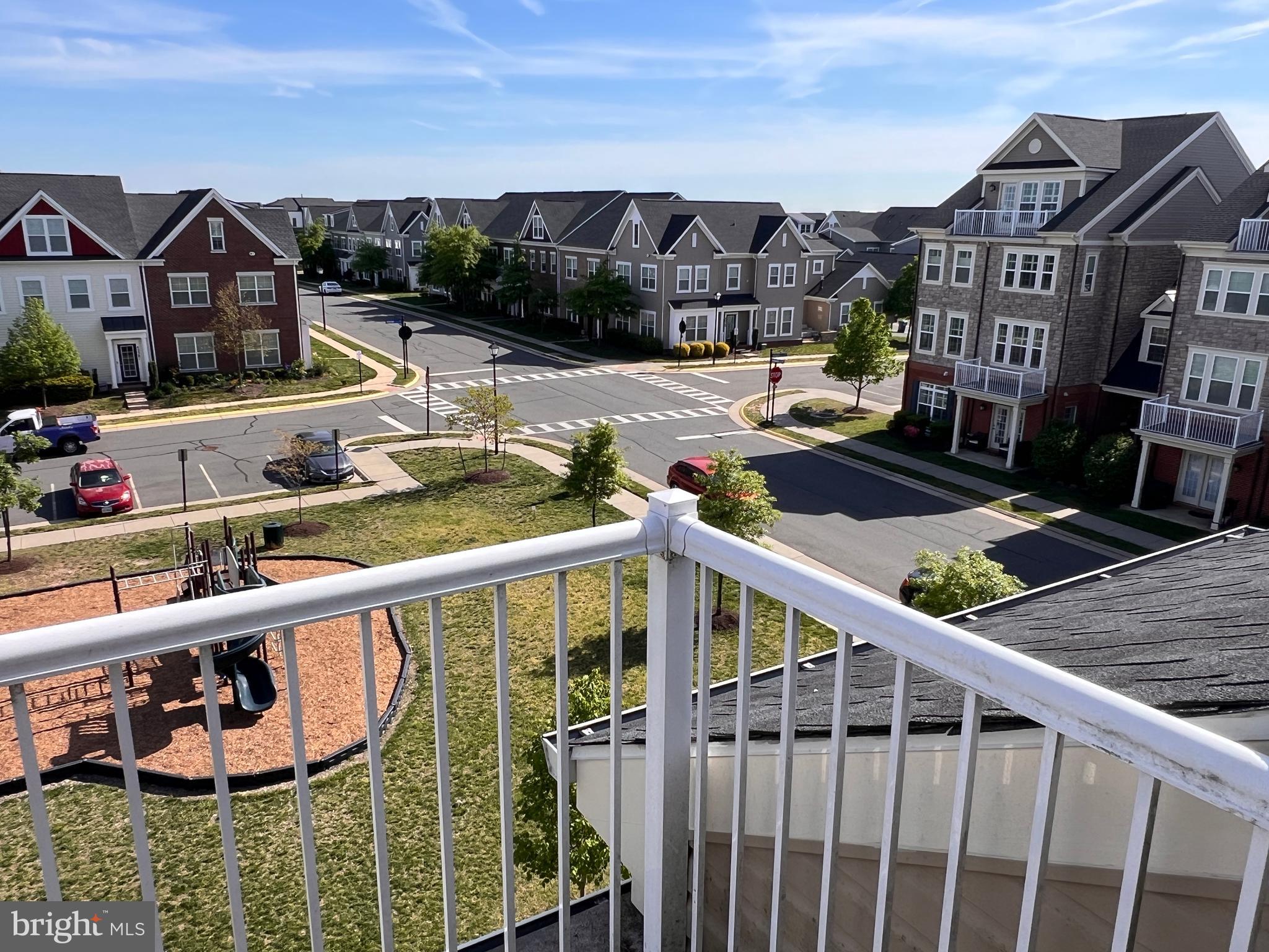 42592 Sunset Ridge Square Ashburn, VA 20148 - Photo 22 of 28