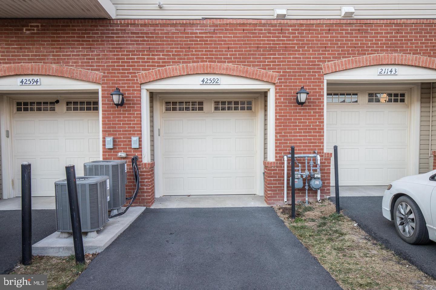 42592 Sunset Ridge Square Ashburn, VA 20148 - Photo 24 of 28