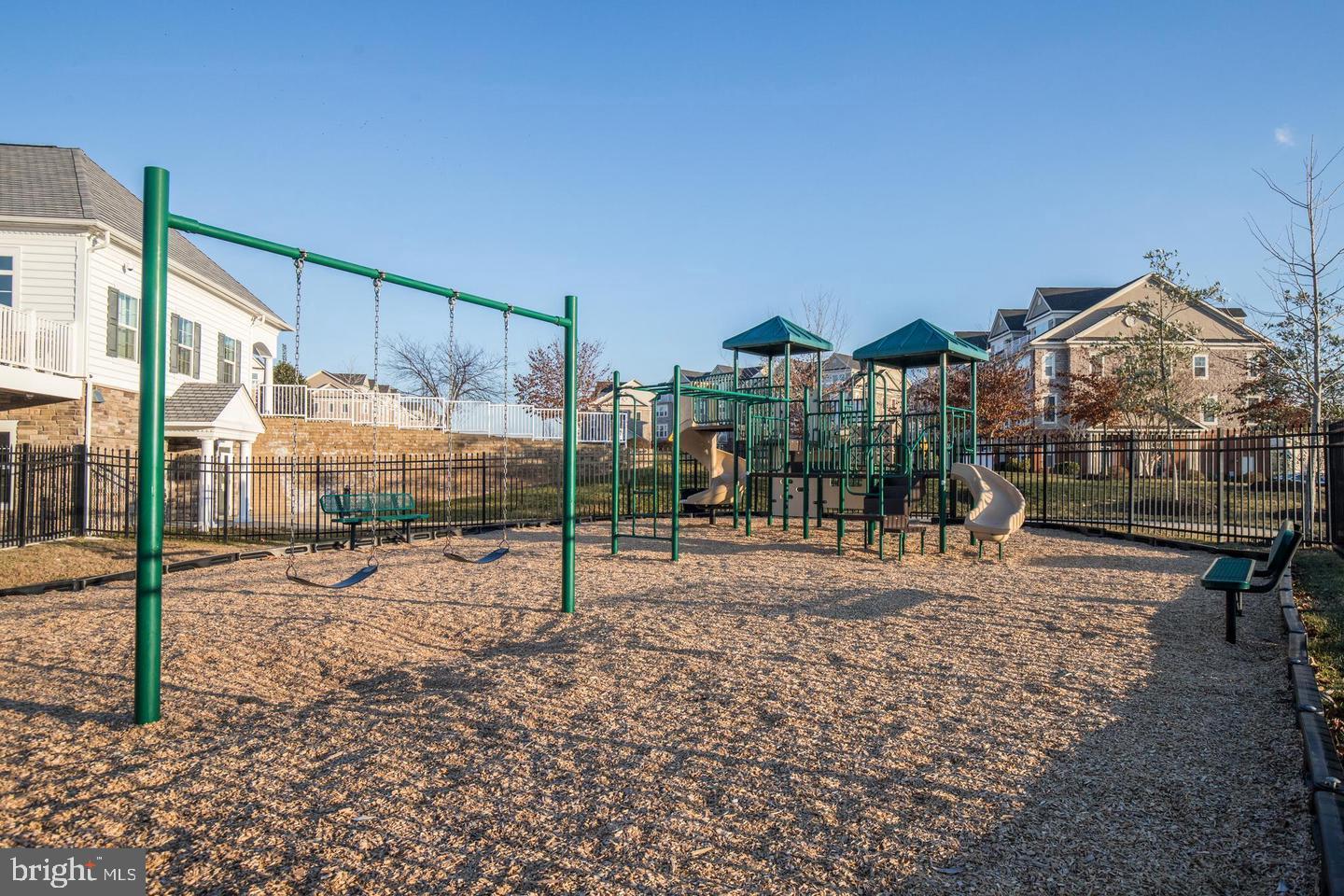 42592 Sunset Ridge Square Ashburn, VA 20148 - Photo 28 of 28