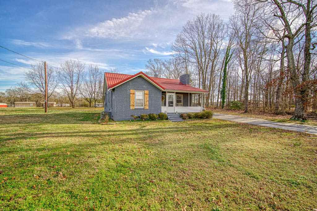 1239 Ezell Road Chesnee, SC 29323 - Photo 1 of 27