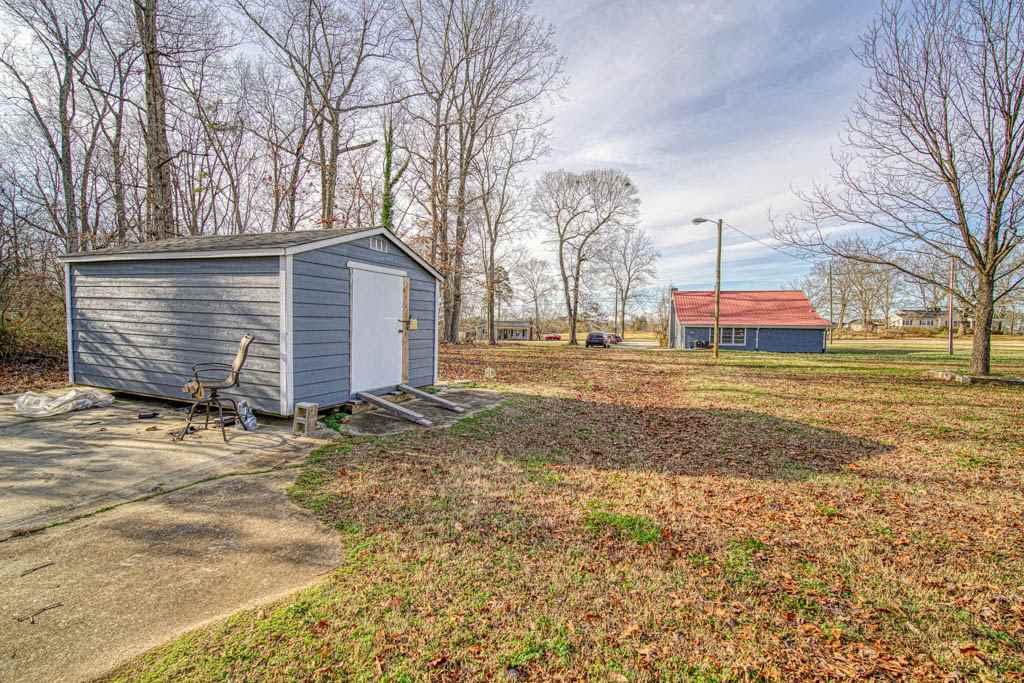 1239 Ezell Road Chesnee, SC 29323 - Photo 23 of 27