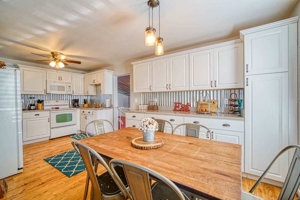 1239 Ezell Road Chesnee, SC 29323 - Photo 8 of 27