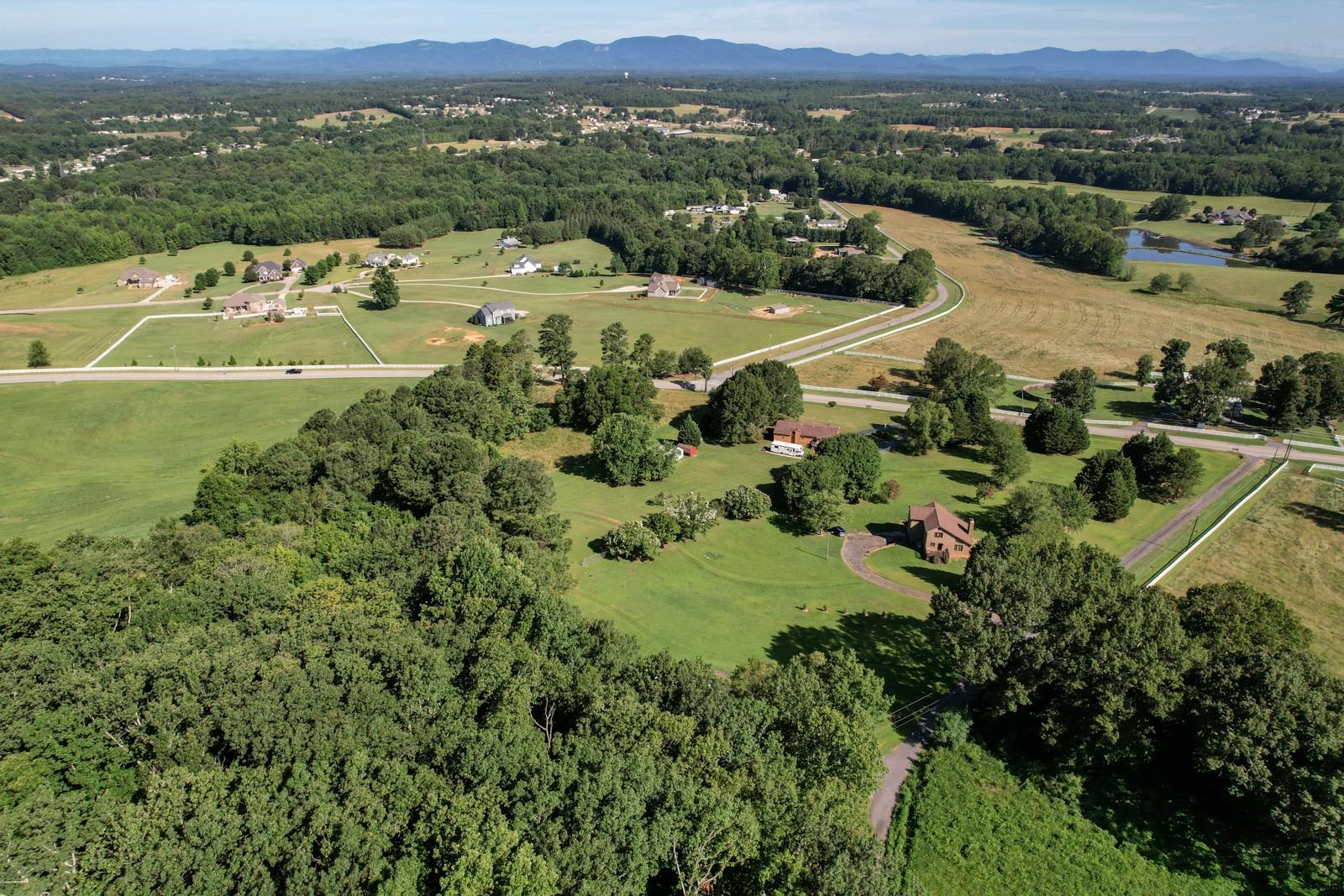 202 Little Mountain Drive Inman, SC 29349 - Photo 32 of 36 Gallery Image 32