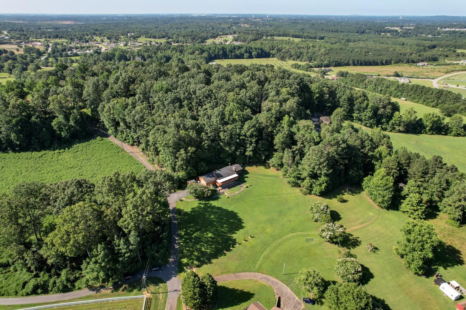 202 Little Mountain Drive Inman, SC 29349 - Photo 35 of 36 Gallery Image 35