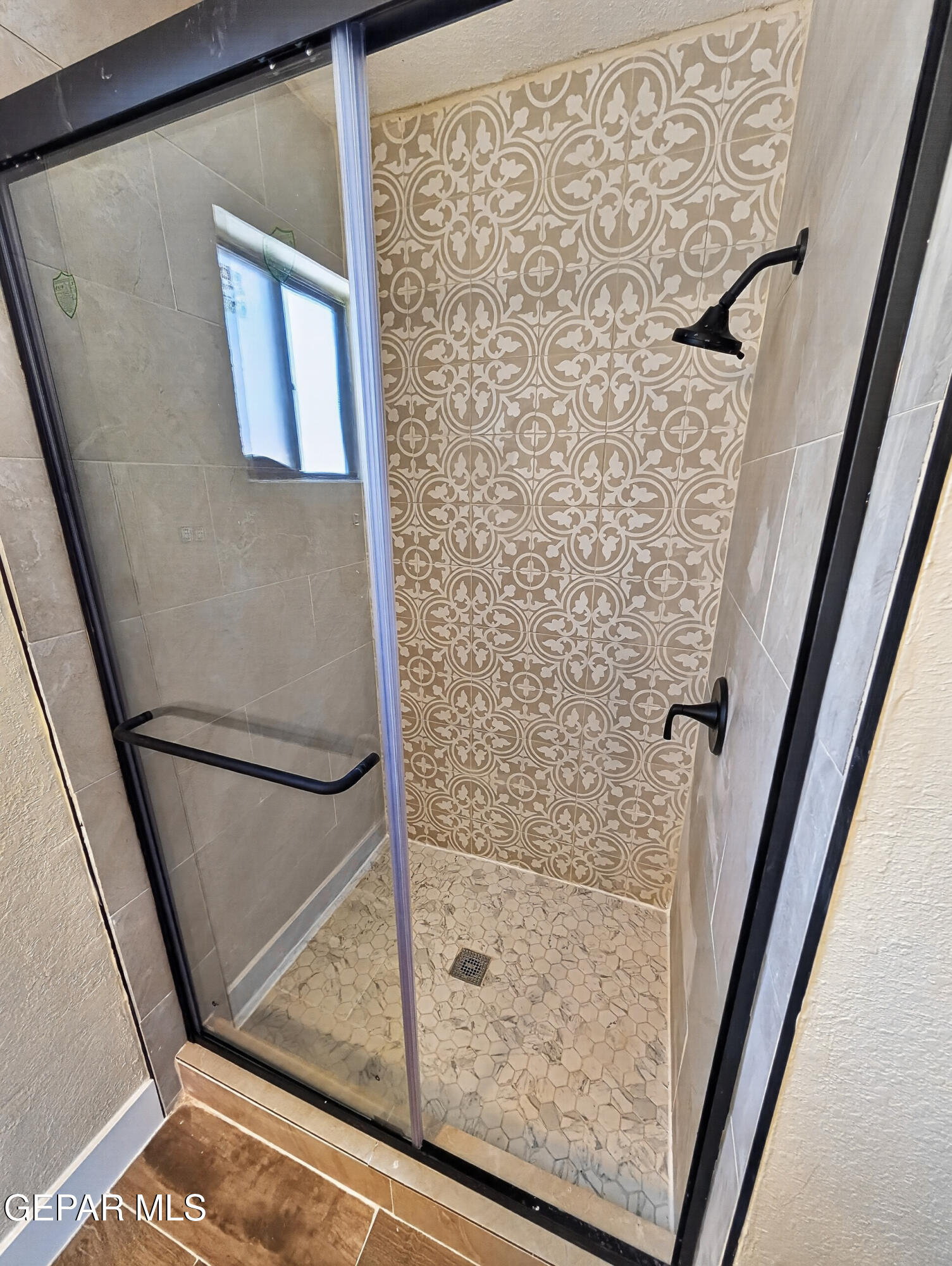 808 Rotterdam Way El Paso, TX 79912 - Photo 22 of 43 049_PXL_20260617_193246890