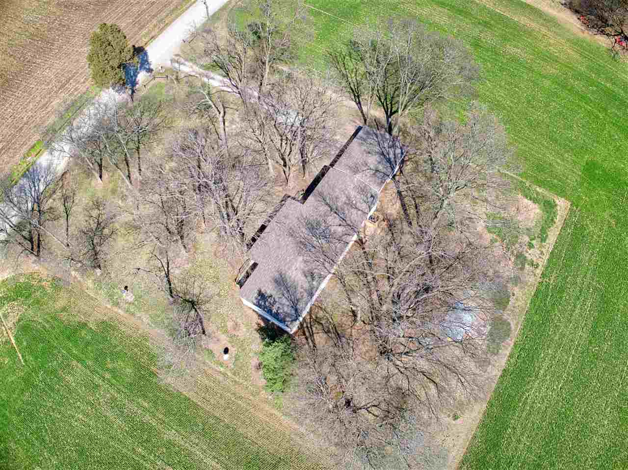 2500 Holler Road Mount Vernon, IN 47620 - Photo 3 of 28 Gallery Image 3