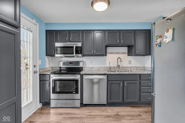 $310,000 | 8021 Cardinal Cove West, Indianapolis, IN 46256