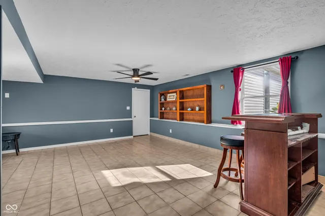 $310,000 | 8021 Cardinal Cove West, Indianapolis, IN 46256