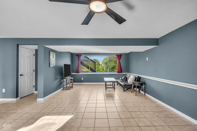 $310,000 | 8021 Cardinal Cove West, Indianapolis, IN 46256