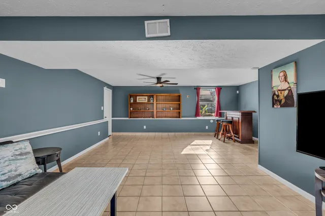 $310,000 | 8021 Cardinal Cove West, Indianapolis, IN 46256