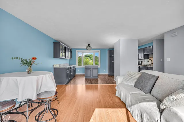 $310,000 | 8021 Cardinal Cove West, Indianapolis, IN 46256