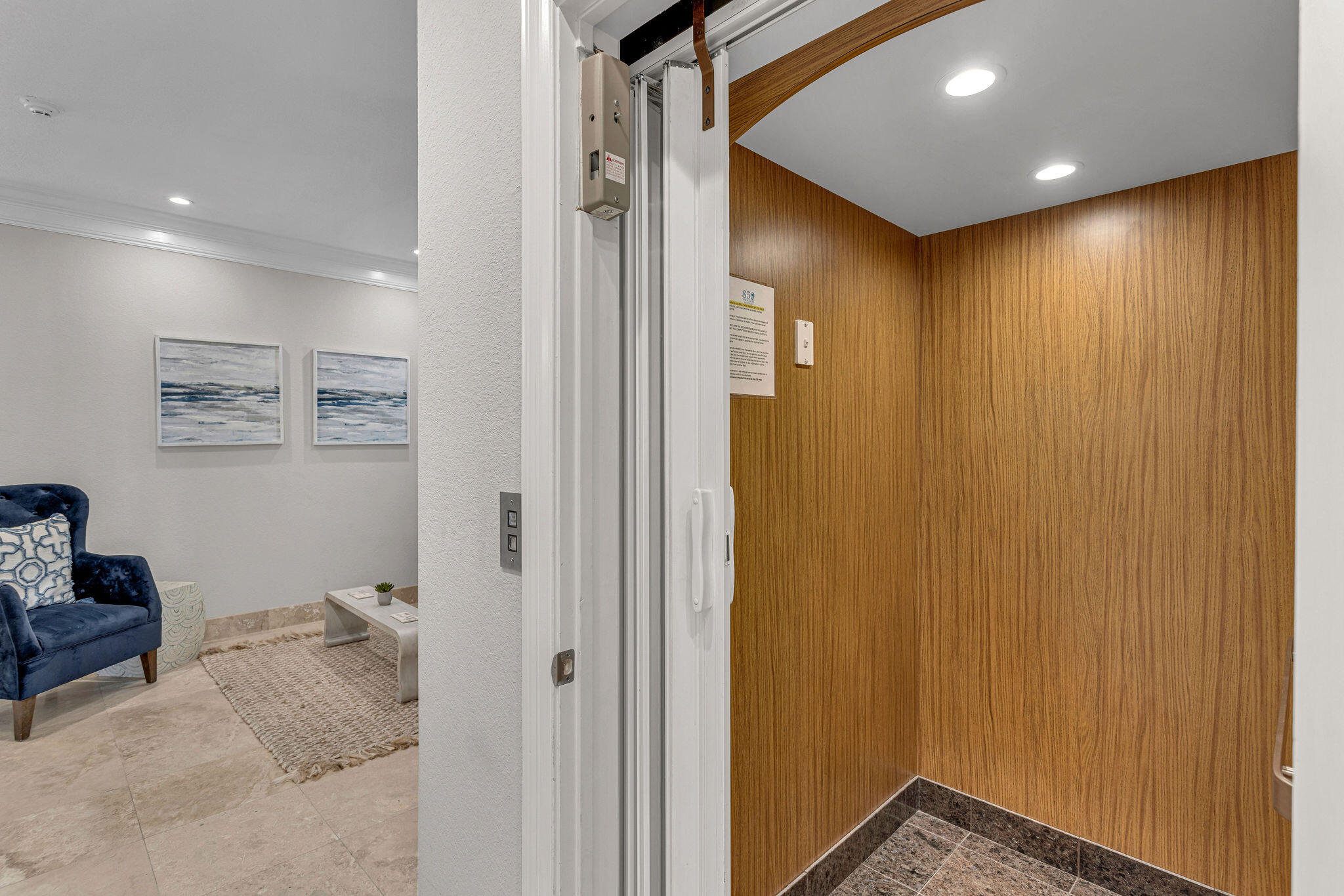 4713 Ocean Boulevard Destin, FL 32541 - Photo 34 of 90 a view of a hallway with workspace