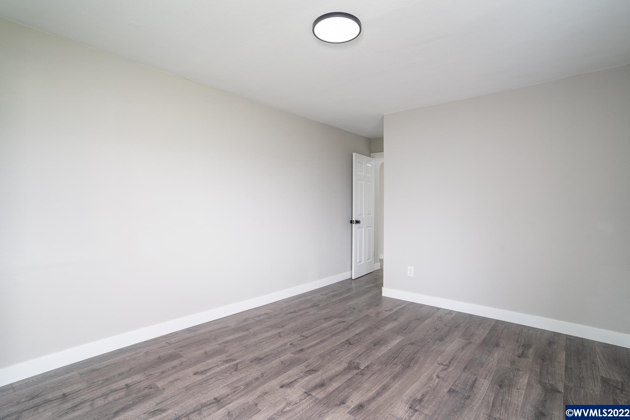 1510 Southwest Vine Street Albany, OR 97321 - Photo 24 of 33 Gallery Image 24