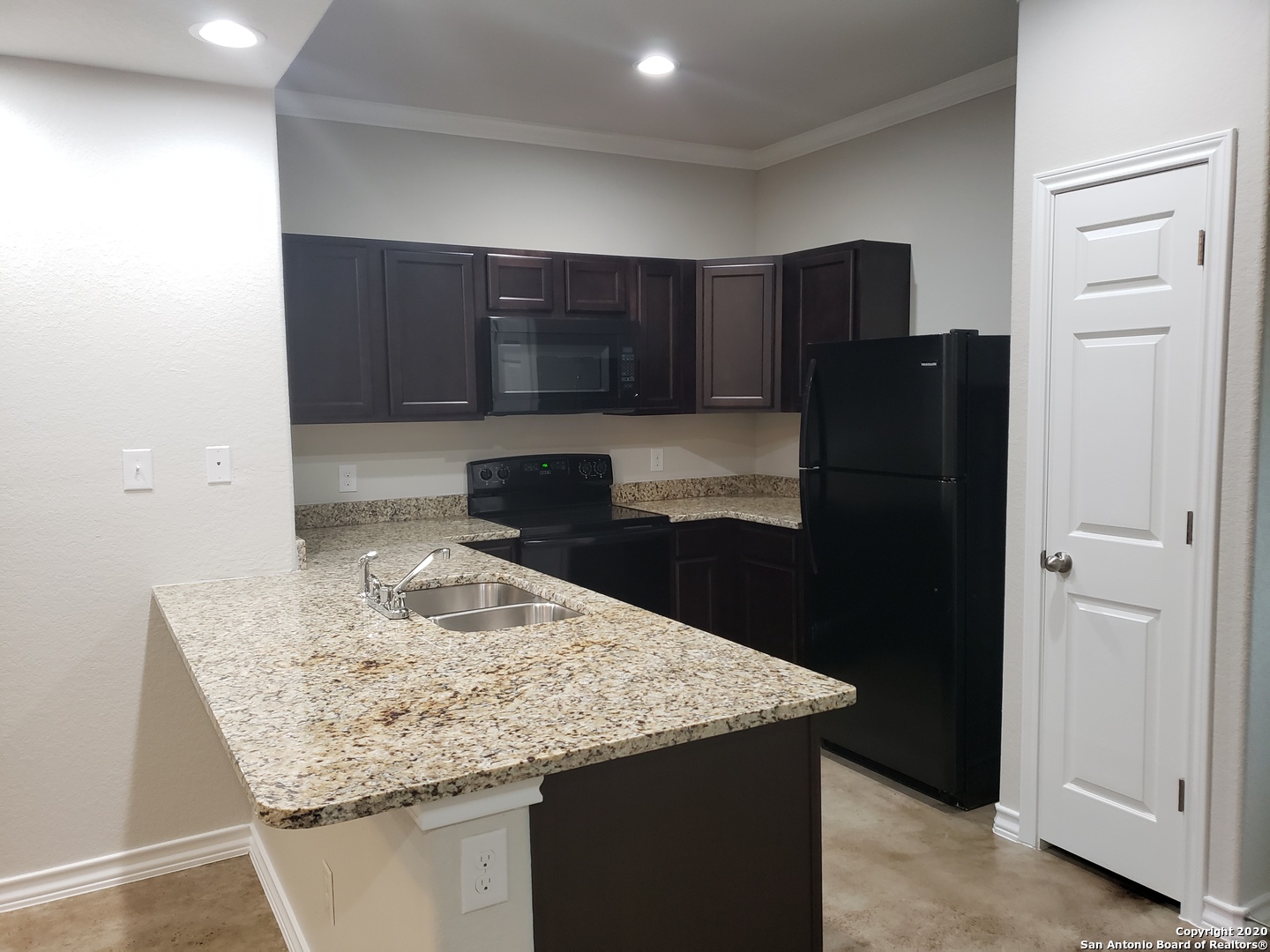 16914 Showdown Path, Unit 2 Selma, TX 78154 - Photo 5 of 14
