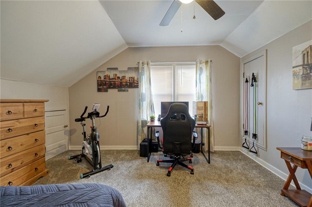2022 McKinney Road Monroeville, PA 15146 - Photo 13 of 24