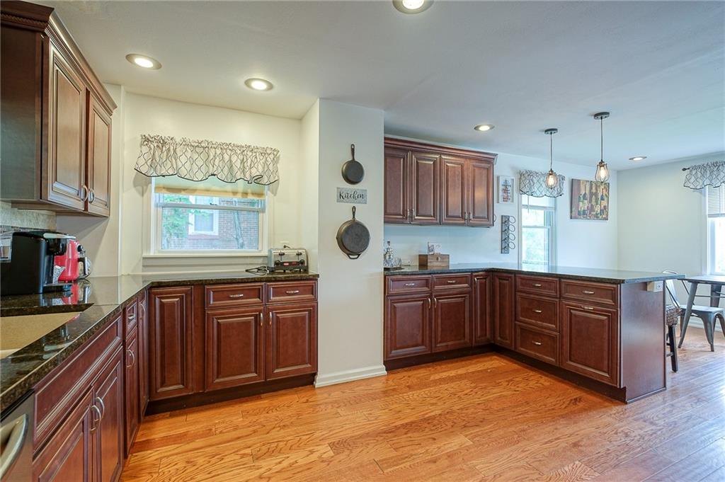 2022 McKinney Road Monroeville, PA 15146 - Photo 9 of 24