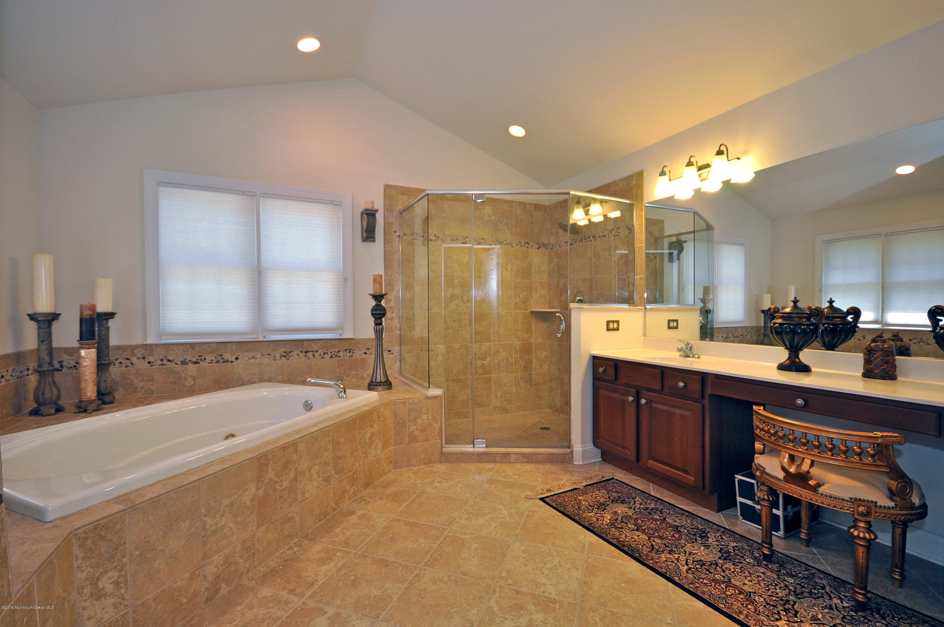 72 Leesville Road Jackson, NJ 08527 - Photo 21 of 28 030_Master Bathroom