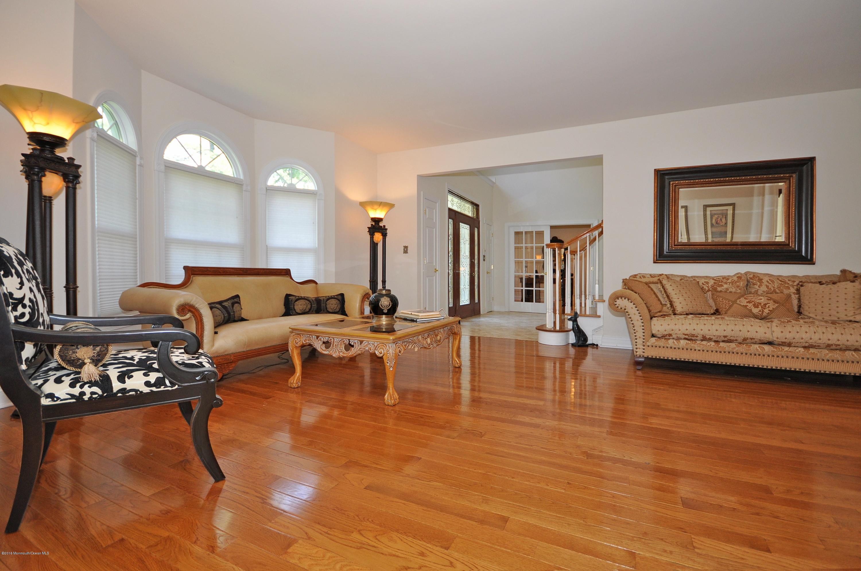 72 Leesville Road Jackson, NJ 08527 - Photo 5 of 28 007_Living Room