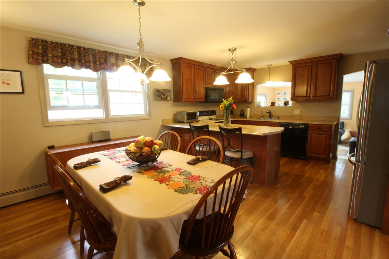 209 Worcester Road Hollis, NH 03049 - Photo 2 of 19