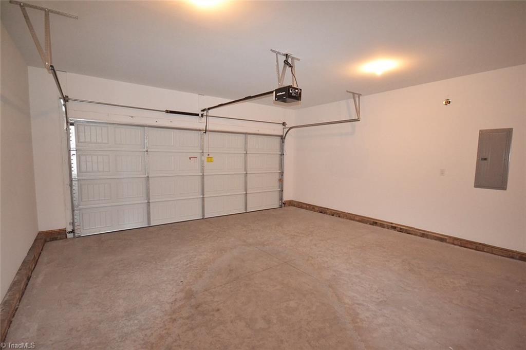 5401 Holbein Gate Road Walkertown, NC 27051 - Photo 4 of 23 Gallery Image 4