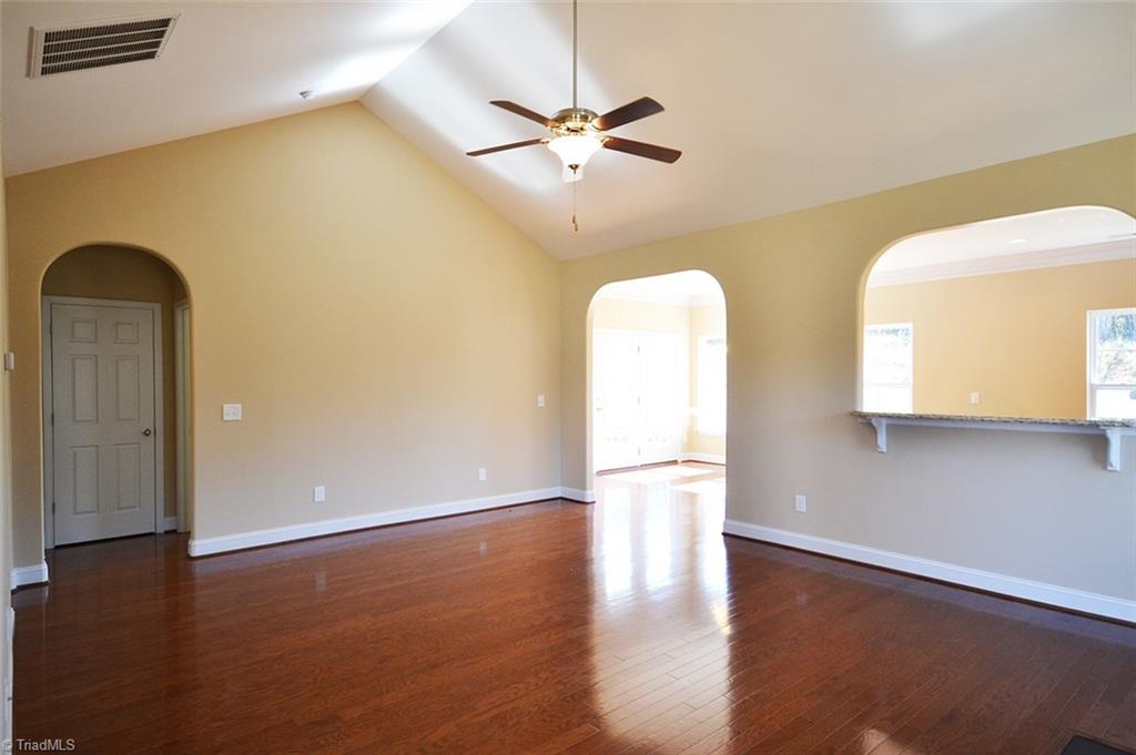 5401 Holbein Gate Road Walkertown, NC 27051 - Photo 5 of 23 Gallery Image 5