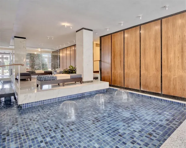 $675,000 | 166-25 Powells Cove Boulevard, Unit 4D | Beechhurst