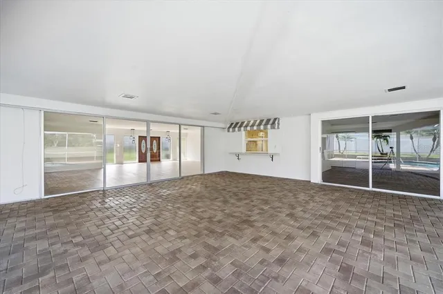 $850,000 | 2 Dorado Place, Clearwater, FL 33764