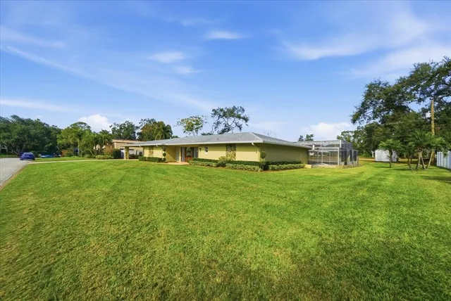 $850,000 | 2 Dorado Place, Clearwater, FL 33764