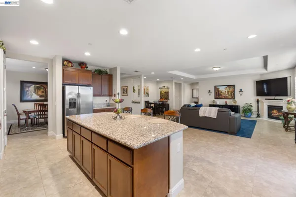 $925,000 | 2233 Demartini Lane, Brentwood, CA 94513