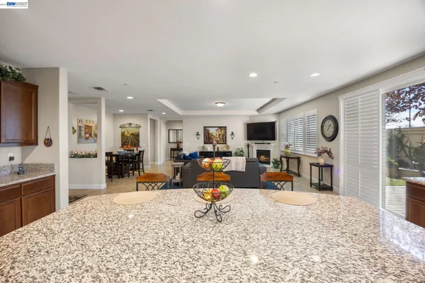 $925,000 | 2233 Demartini Lane, Brentwood, CA 94513