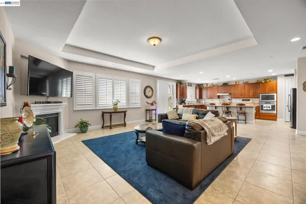 $925,000 | 2233 Demartini Lane, Brentwood, CA 94513