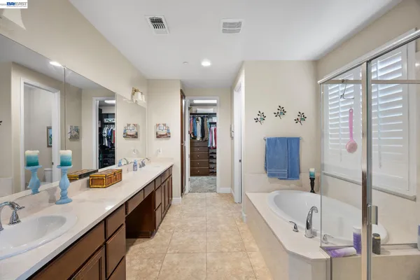 $925,000 | 2233 Demartini Lane, Brentwood, CA 94513