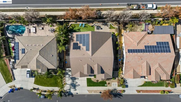 $925,000 | 2233 Demartini Lane, Brentwood, CA 94513