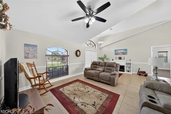 $599,900 | 154 Southeast 21st Terrace, Cape Coral, FL 33990