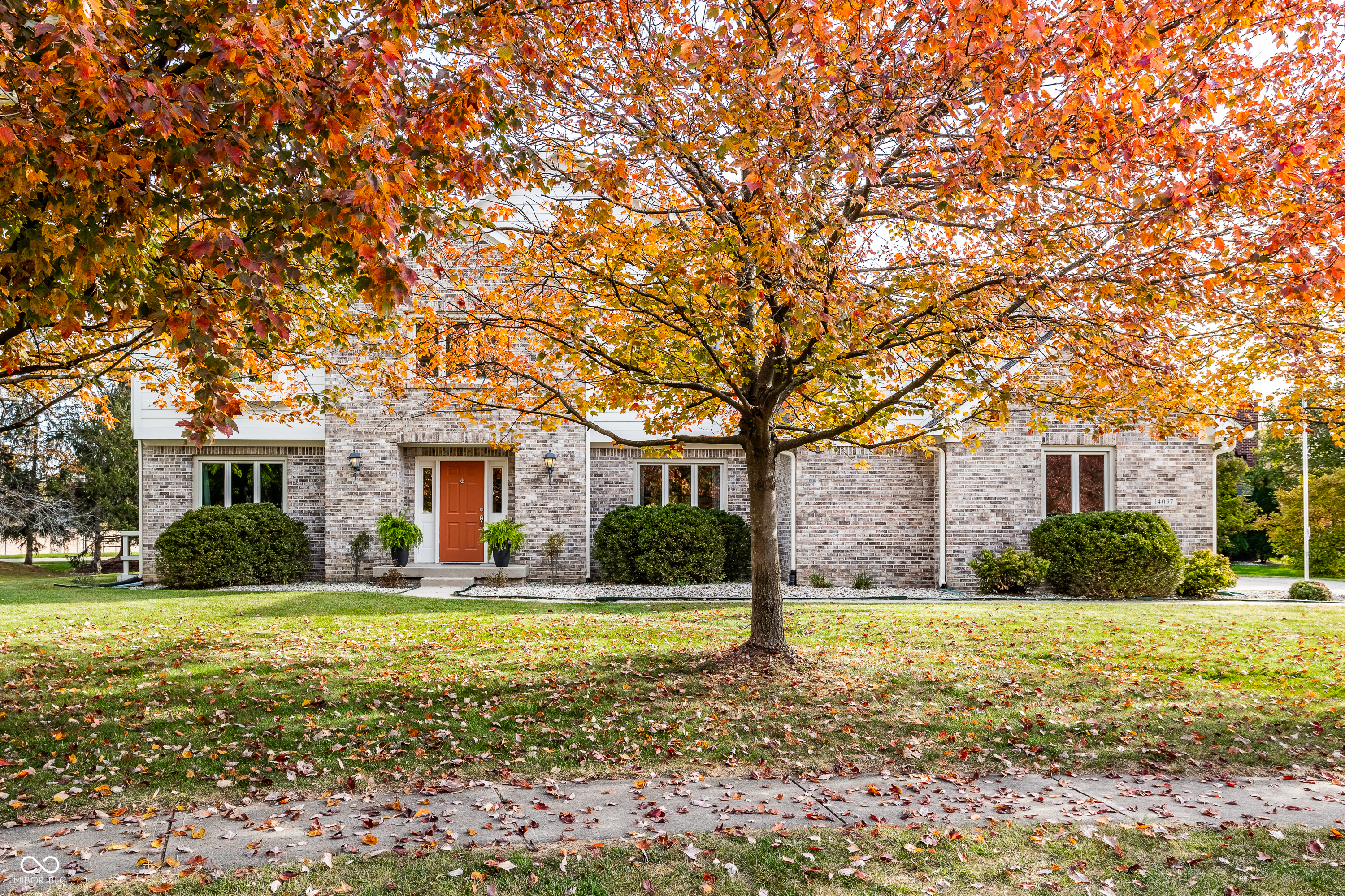 14097 Doubletree Lane Carmel, IN 46032 - Photo 2 of 52