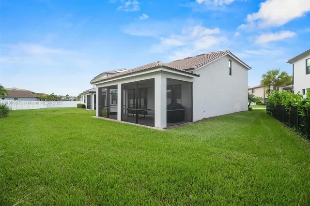 $870,000 | 8036 Northwest 78th Street, Fort Lauderdale, FL 33321