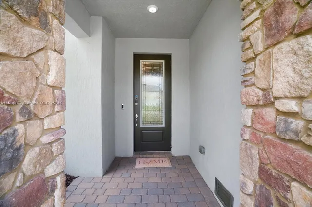 $870,000 | 8036 Northwest 78th Street, Fort Lauderdale, FL 33321